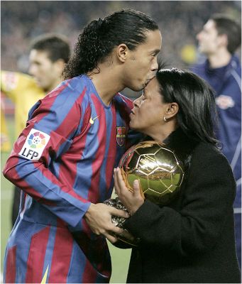 ronaldinho et sa mere